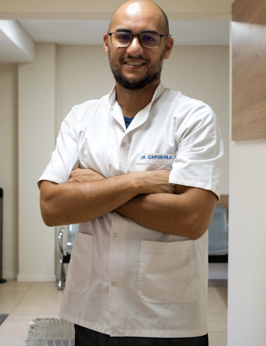 Dr. Nicolás Capdevila